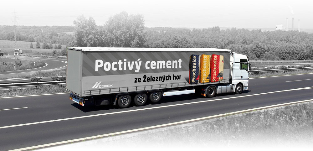 Nákladní souprava KVALB s polepem Poctivý cement ze Železných hor pro CEMEX